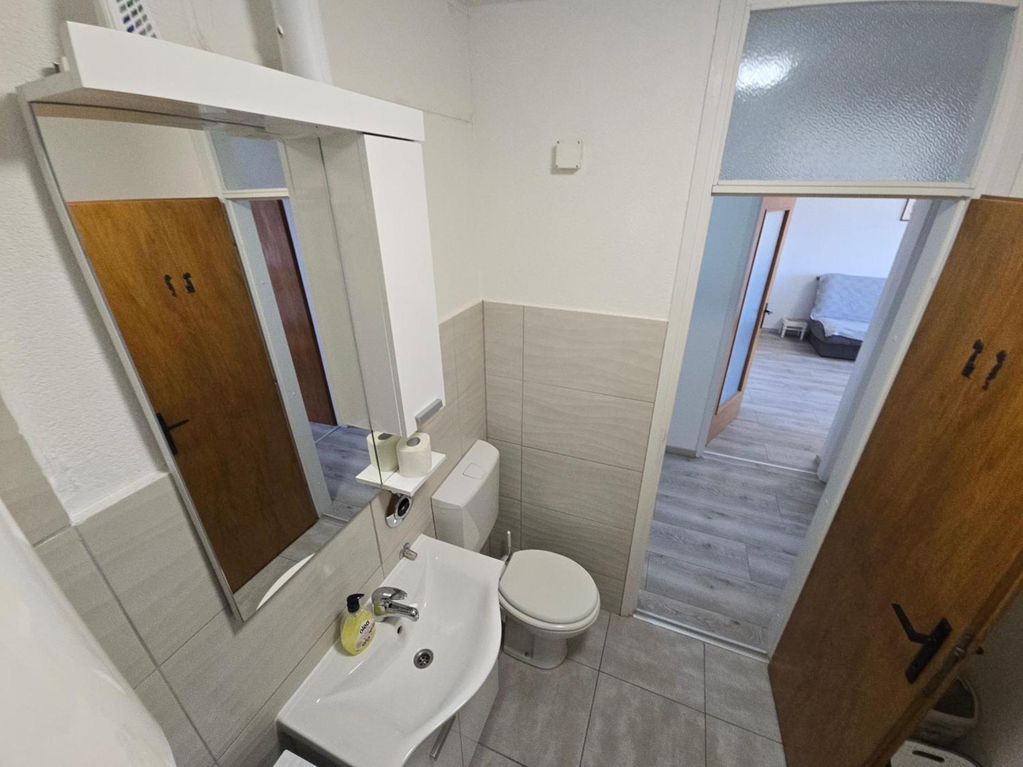 Apartman Valentic Vinkovci Exterior foto